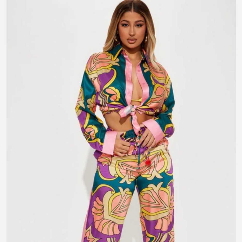 Petal Power Pants set multi-colored